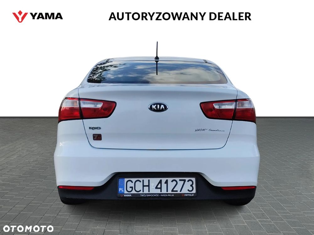 Kia Rio 1.4 M - 4