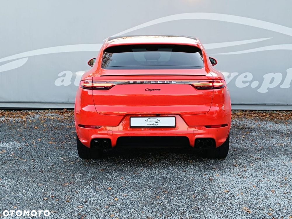 Porsche Cayenne - 21