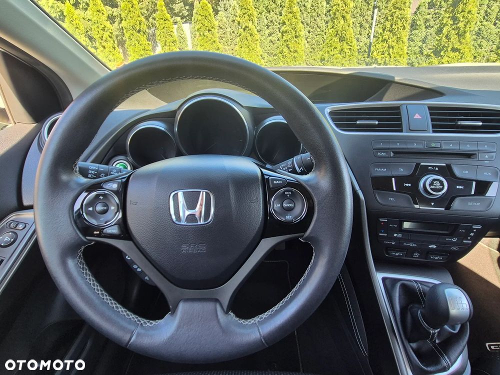 Honda Civic 1.4 i-VTEC Comfort - 21