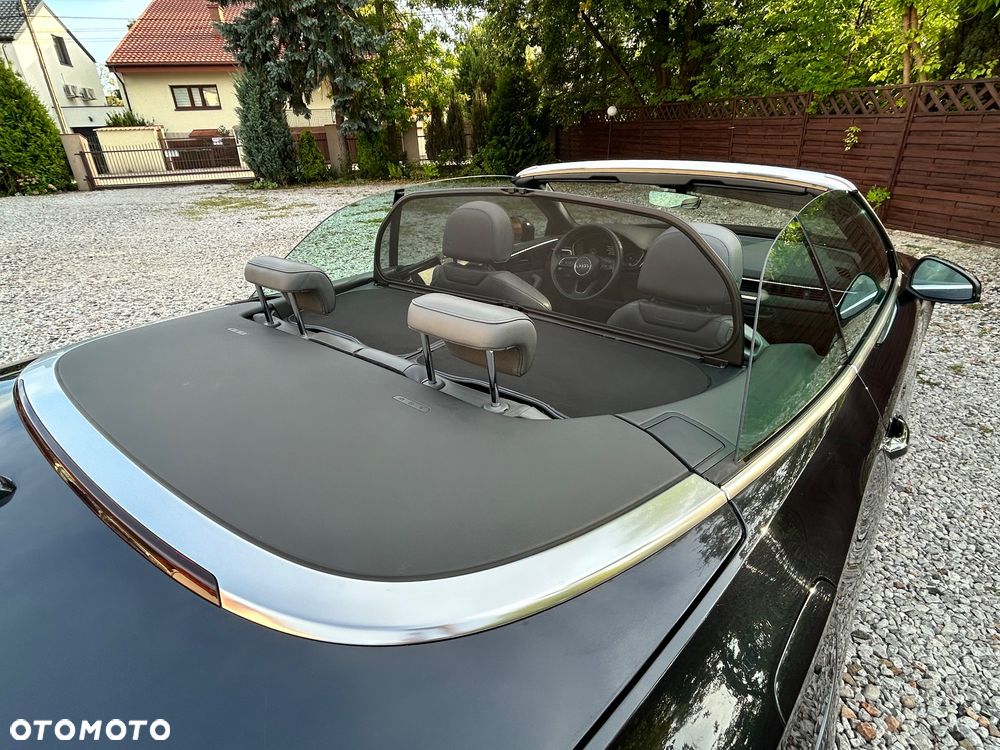Audi A5 Cabrio - 38