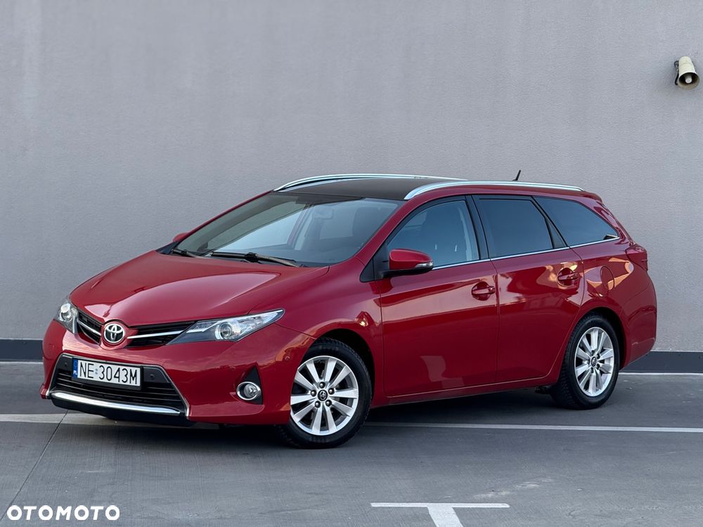 Toyota Auris 2.0 D-4D Premium Comfort - 2