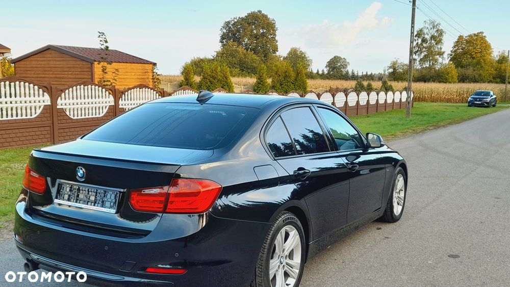 BMW Seria 3 320d - 7