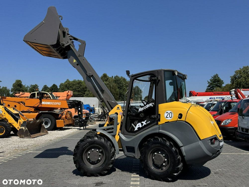 Mecalac AX 700 Szybko-Złącze Łyżka Super Stan - 11