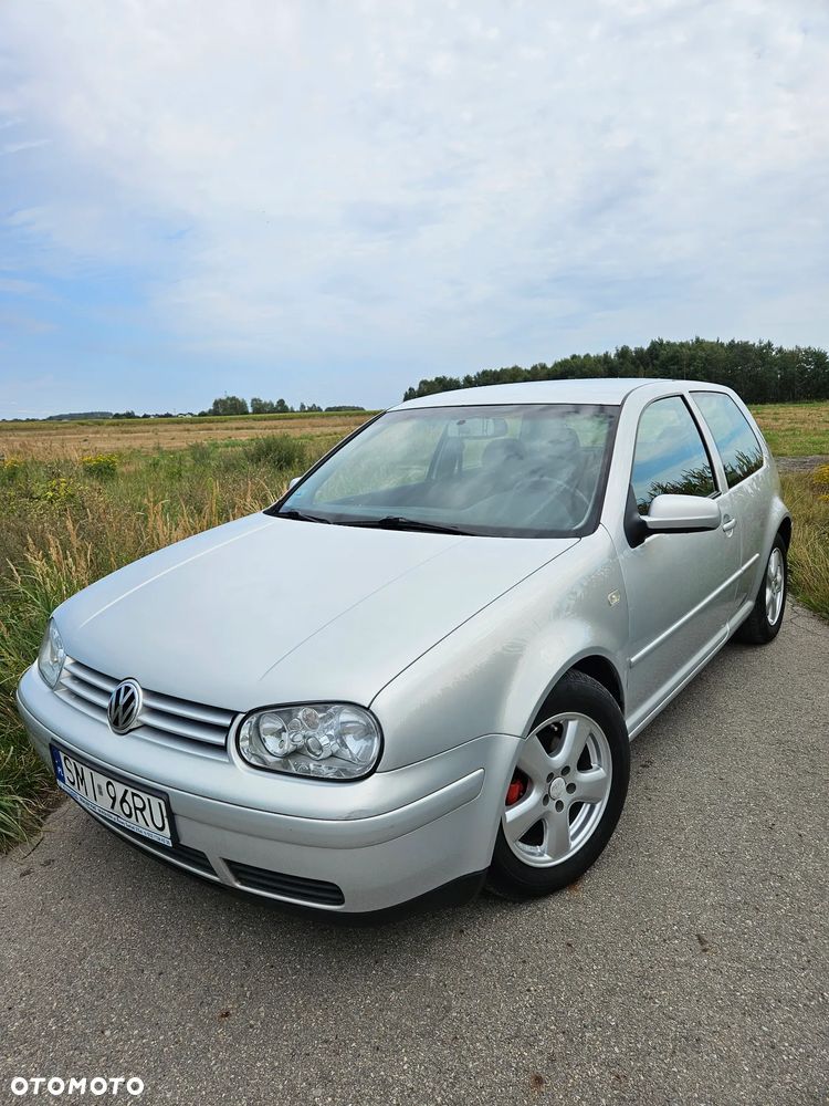 Volkswagen Golf 1.6 Highline - 2