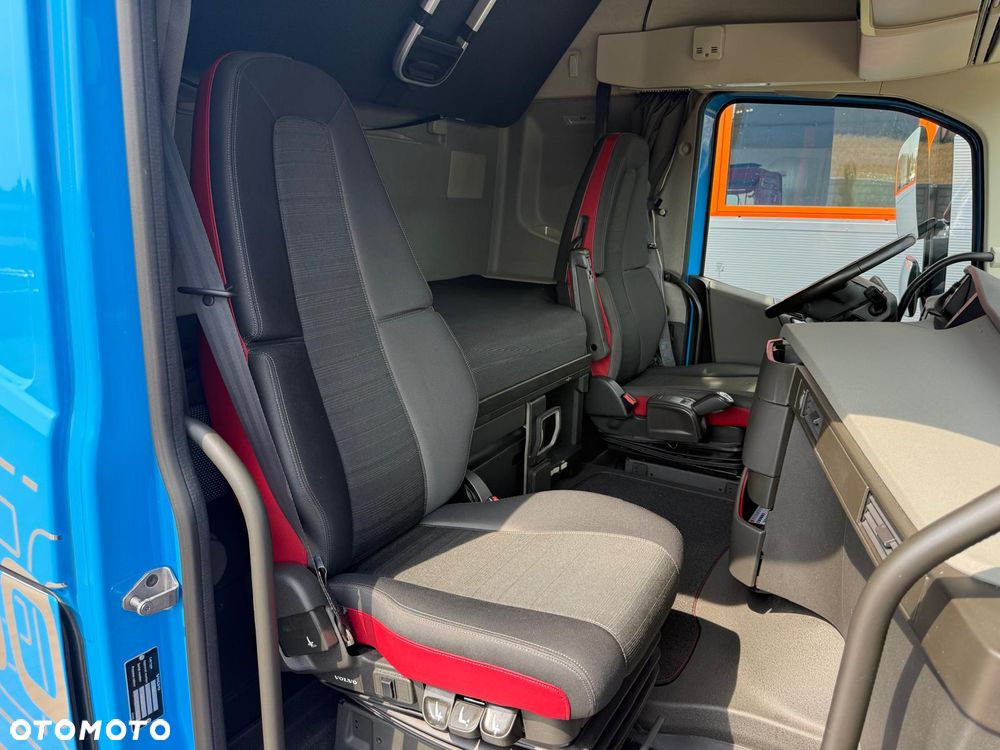 Volvo FH 460 // 2020 r. // Euro 6 // 6x2 // Laweta uniwersalna / platforma / transport maszyn / Nowa zabudowa ocynkowana !! Świeżo z Niemiec !! - 30