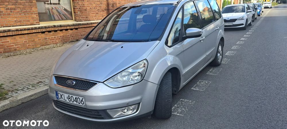 Ford Galaxy 1.8 TDCi Ambiente - 1