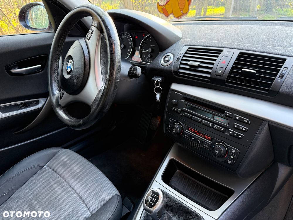 BMW Seria 1 - 14