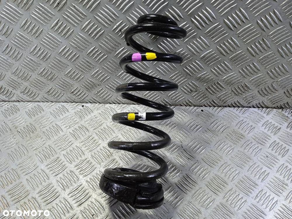 SPRĘŻYNA TYLNA HYUNDAI TUCSON 2