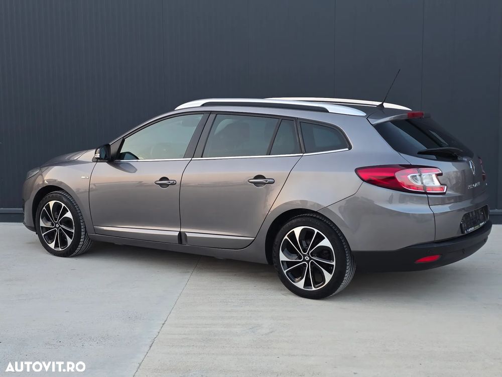 Renault Megane ENERGY dCi 130 Start & Stop Bose Edition - 3