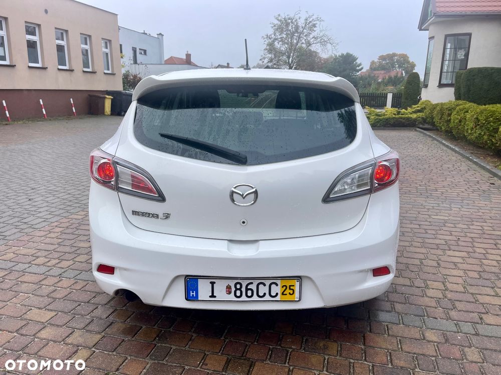 Mazda 3 - 5
