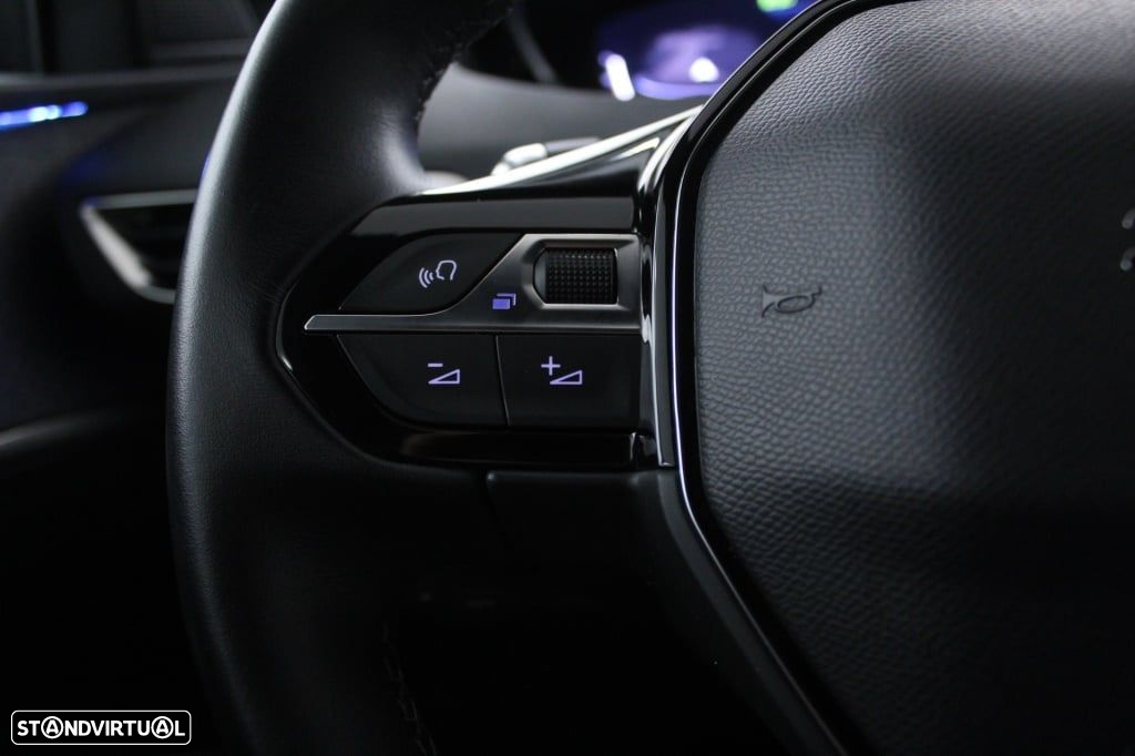 Peugeot 3008 1.5 BlueHDi Allure Pack EAT8 - 22