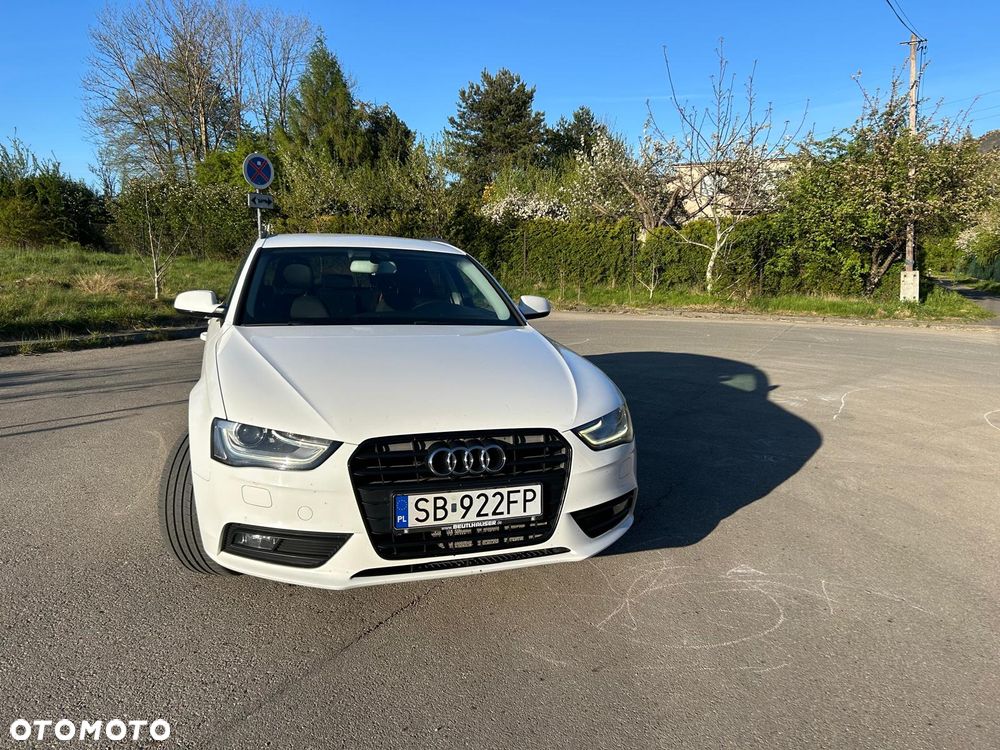 Audi A4 Avant 2.0 TDI - 10