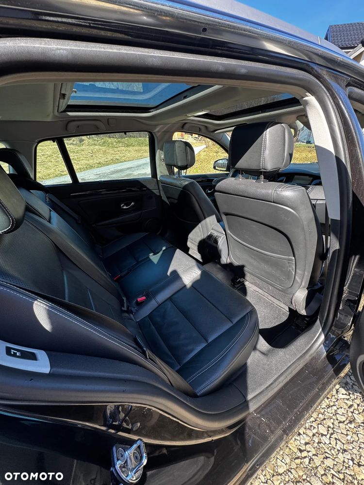 Renault Laguna 2.0 dCi Initiale - 4