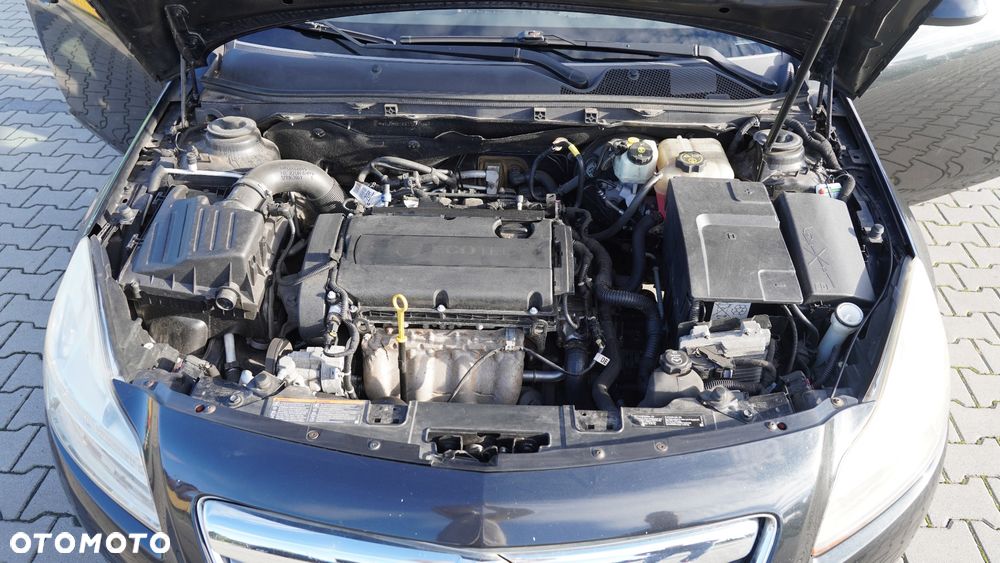 Opel Insignia 1.8 - 28