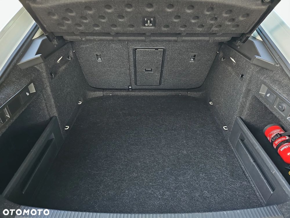 Skoda Superb 2.0 TDI SCR Ambition DSG - 33