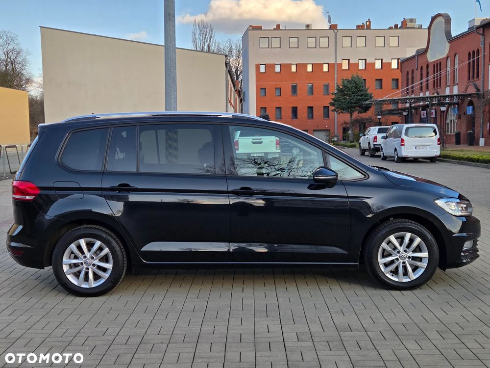 Volkswagen Touran 1.6 TDI SCR (BlueMotion Technology) Comfortline - 2