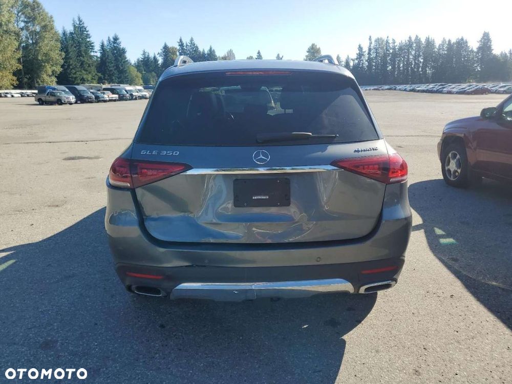 Mercedes-Benz GLE - 11