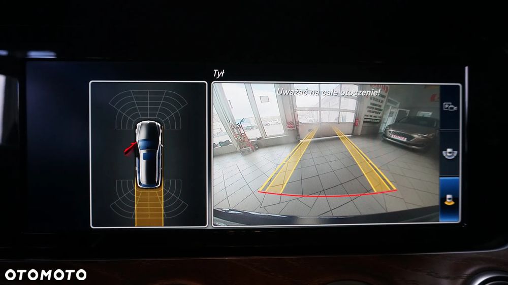 Mercedes-Benz Klasa E 220 d 9G-TRONIC - 23