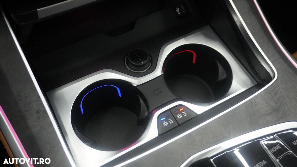 BMW X5 xDrive50e - 26