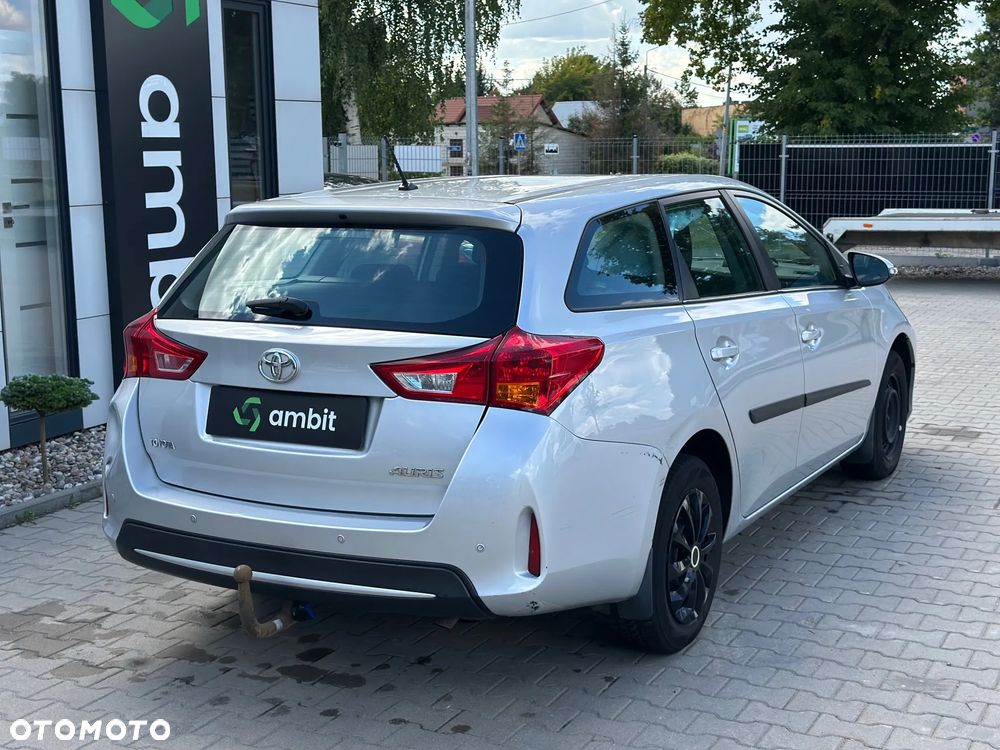 Toyota Auris - 8