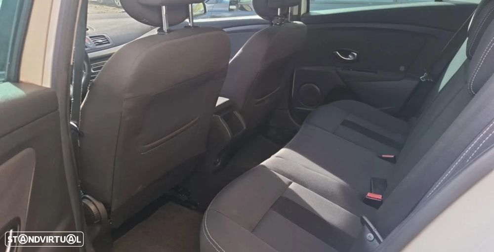 Renault Mégane Sport Tourer 1.5 dCi Dynamique - 16