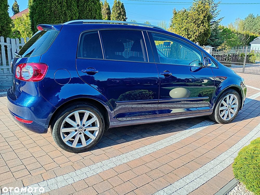 Volkswagen Golf Plus 2.0 TDI Comfortline - 12