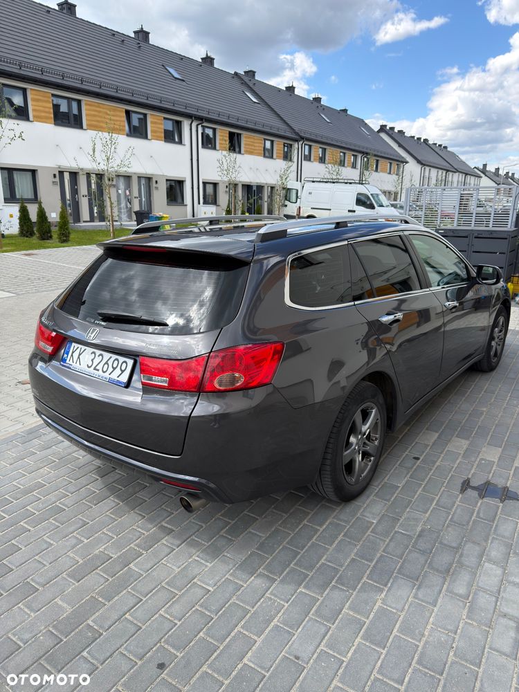 Honda Accord 2.0 Automatik Elegance - 4