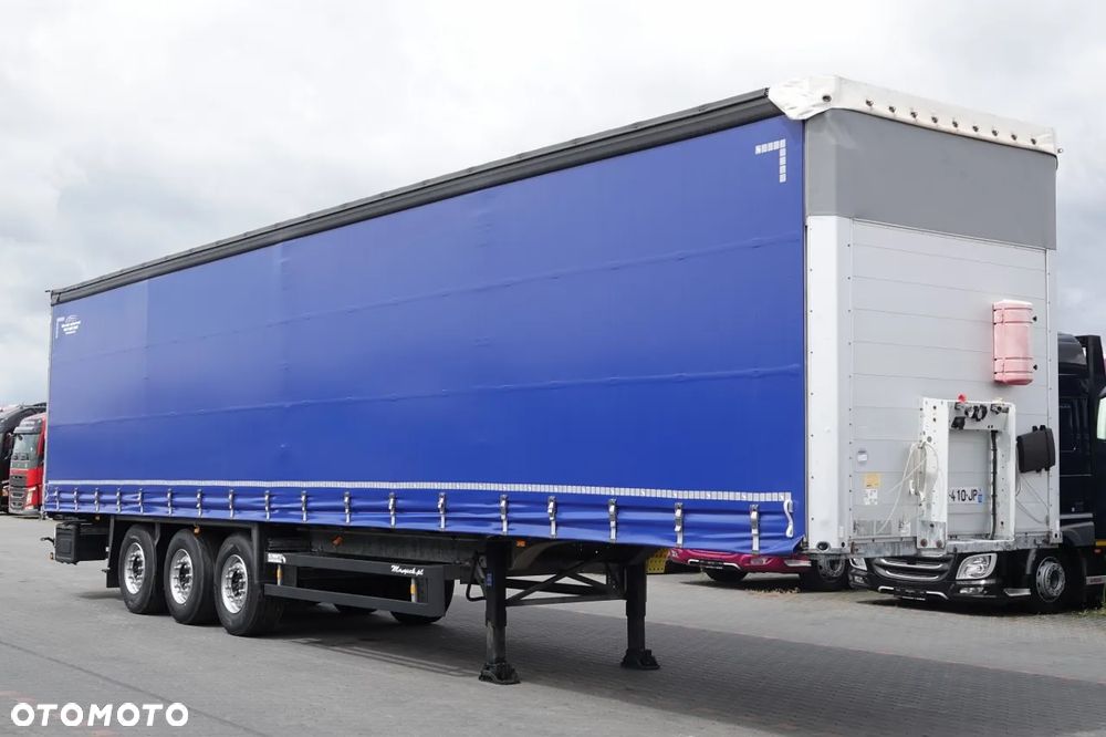 Schmitz Cargobull / FIRANKA / STANDARD / DWIE OSIE PODNOSZONE / - 1