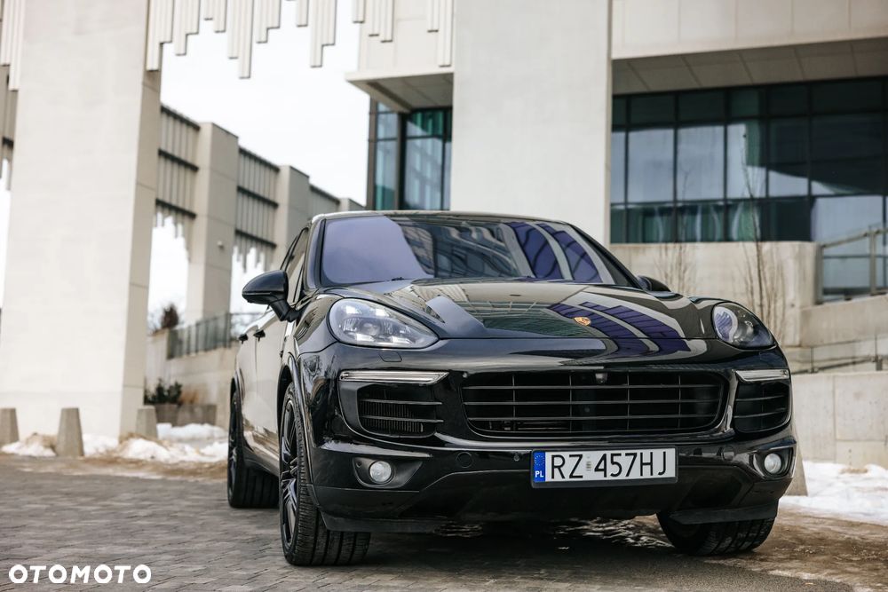 Porsche Cayenne E-Hybrid - 5