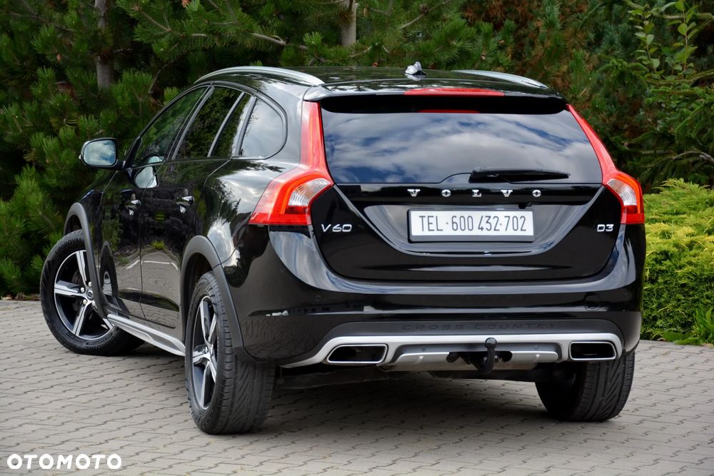 Volvo V60 Cross Country D3 Summum - 37