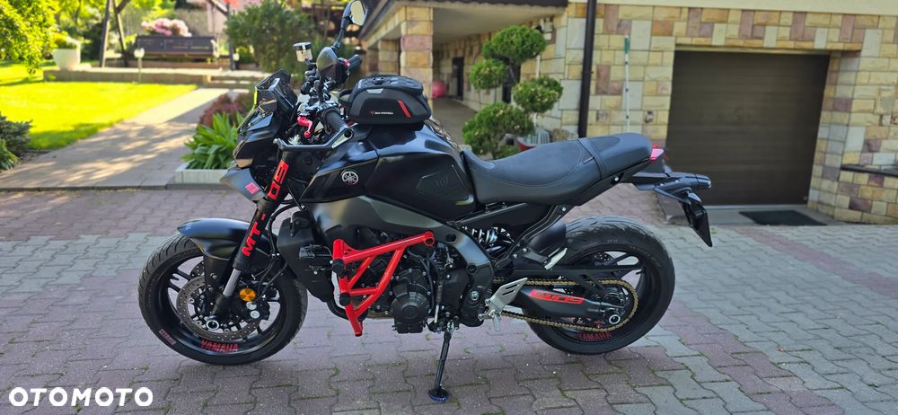 Yamaha MT - 5