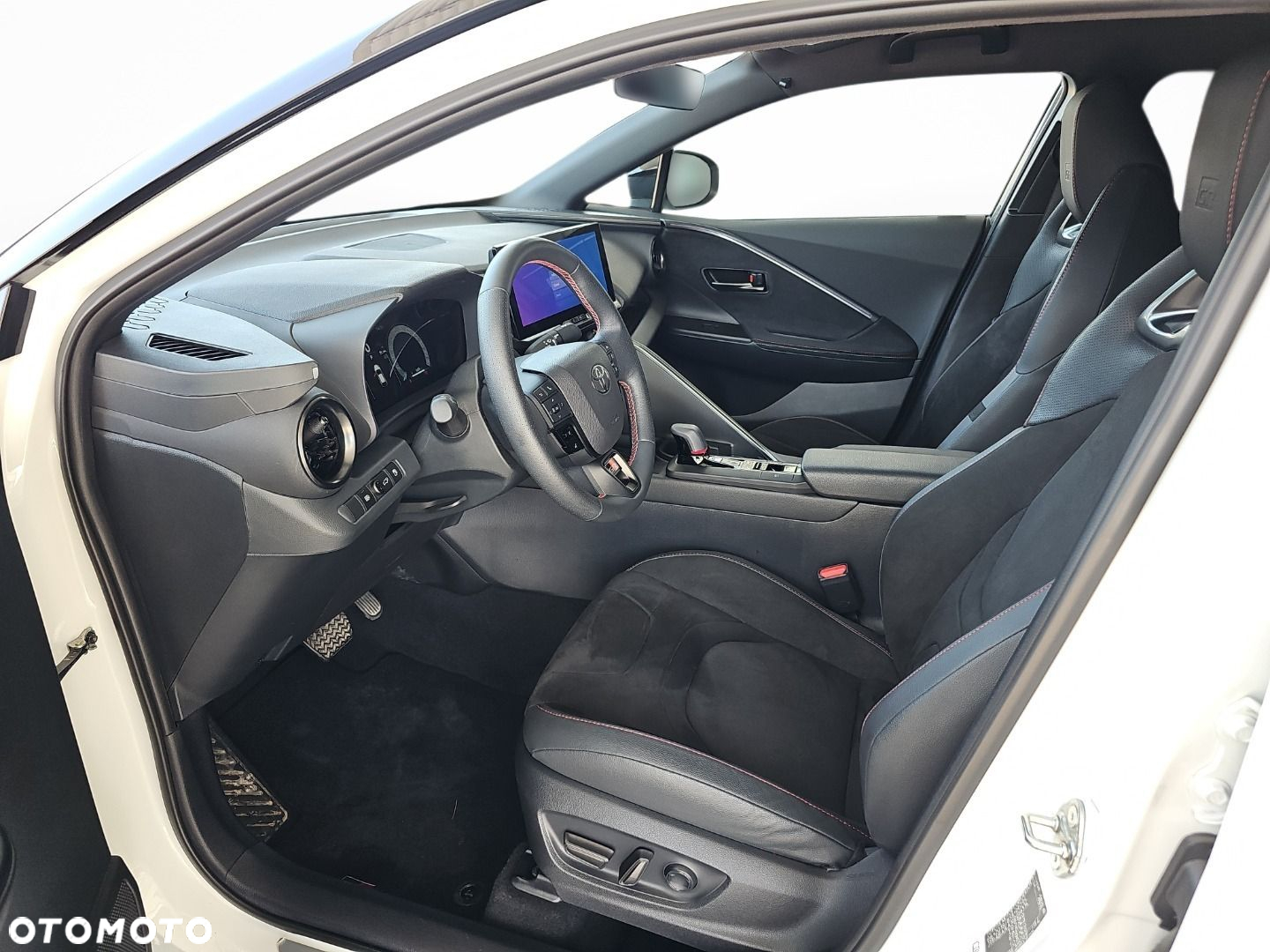 Toyota C-HR - 13