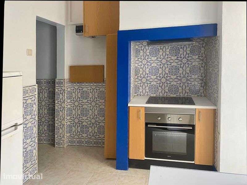 Arrenda-se T1+1 Alcântara - Grande imagem: 5/12