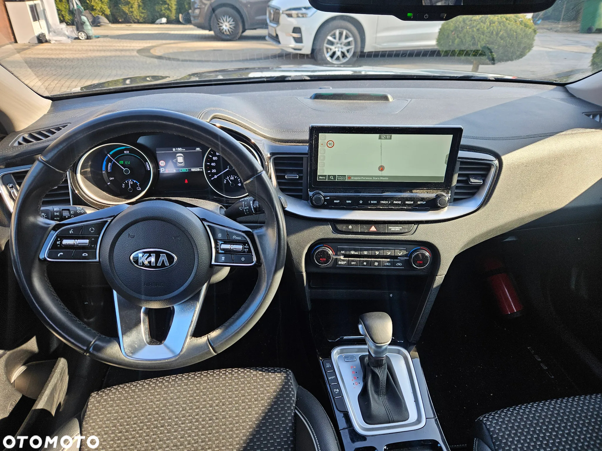 Kia XCeed - 11