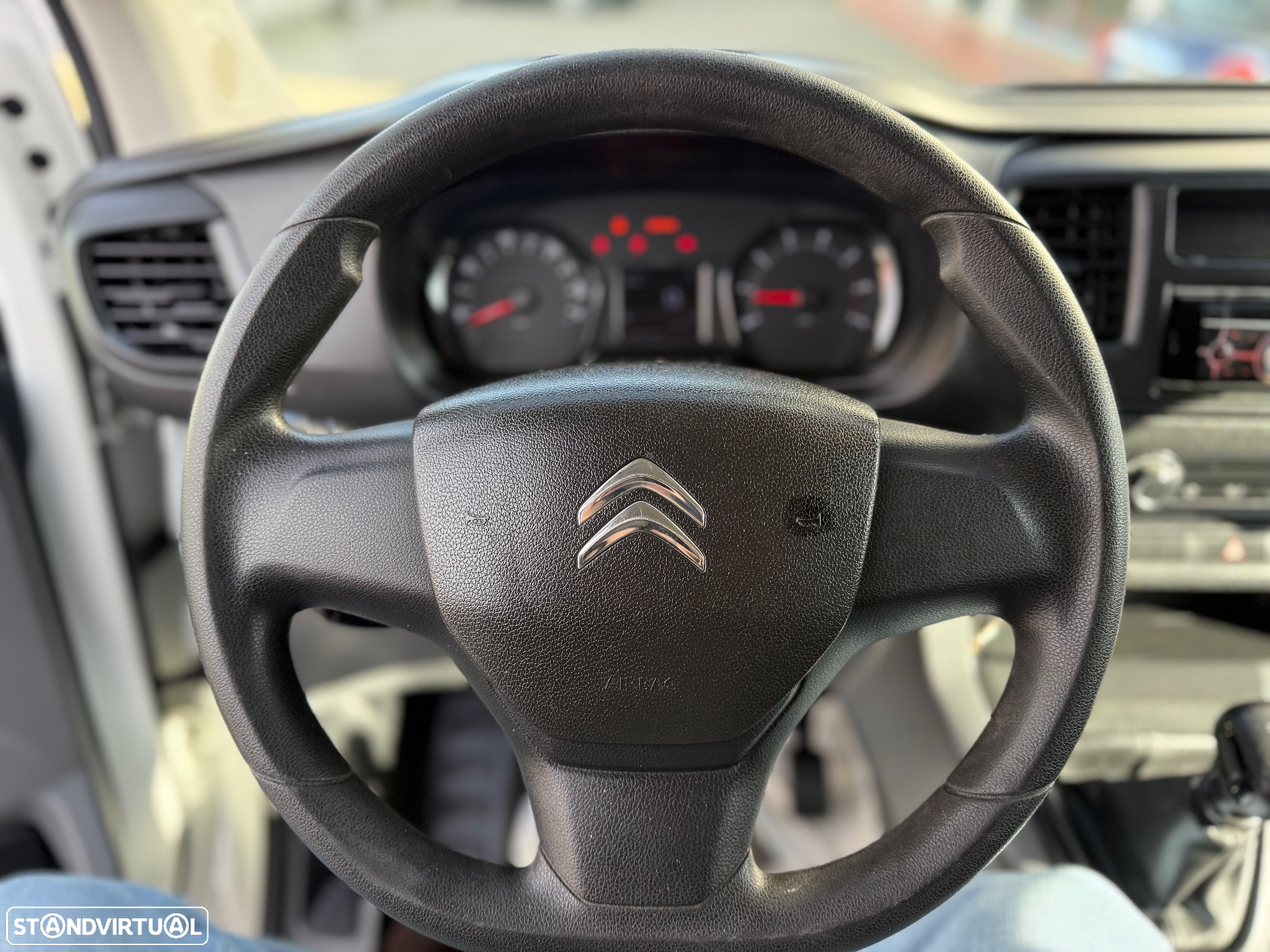 Citroën Jumpy Spacetourer 9 lugares - 11