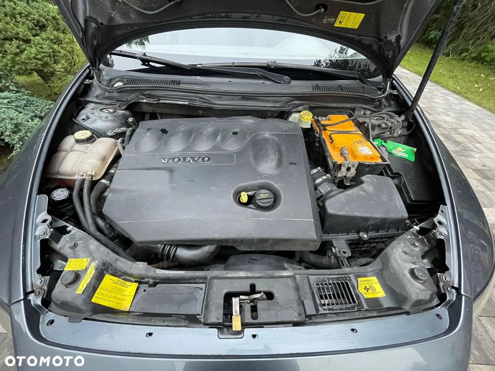 Volvo S40 2.0D Momentum - 14