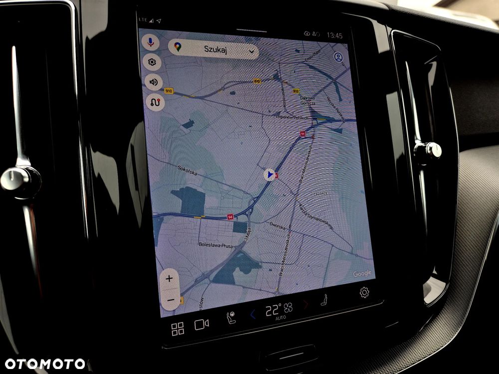 Volvo XC 60 T6 Plug-In Hybrid AWD Plus Dark - 21