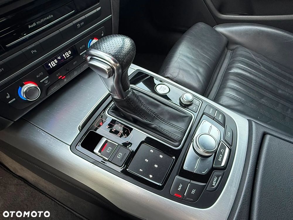 Audi A6 Avant 2.0 TDI Ultra S tronic - 36