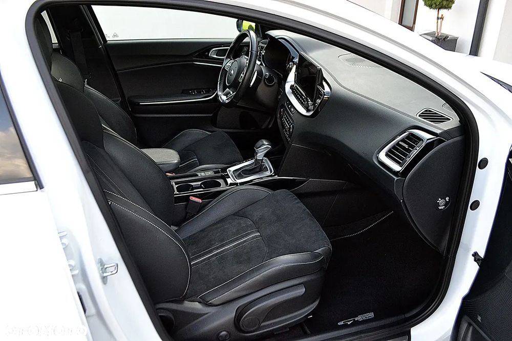 Kia ProCeed 1.5 T-GDI DCT7 OPF GT LINE - 27