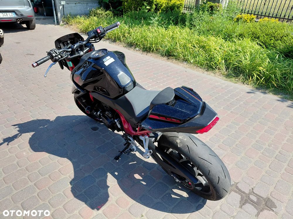 Honda CB - 4