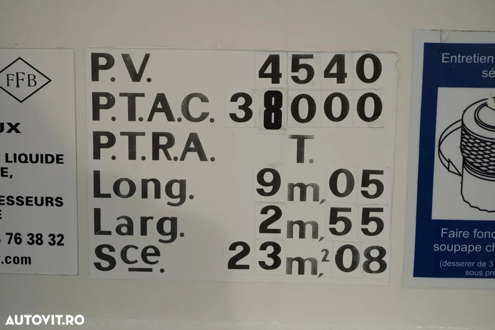 Feldbinder REMORCA CIMENT / 3 COMPARTIMENTE / 37.000 L / SILOC / PENTRU MATERIALE VRAC / JANTE DIN ALIAJ - 23