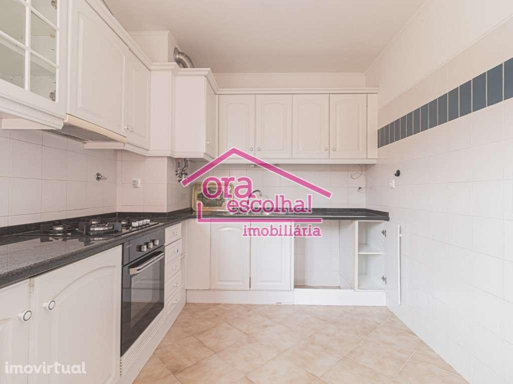 Apartamento T3 de 1998 com 95 m2 e Arrecadação individual em Campol... - Grande imagem: 5/19