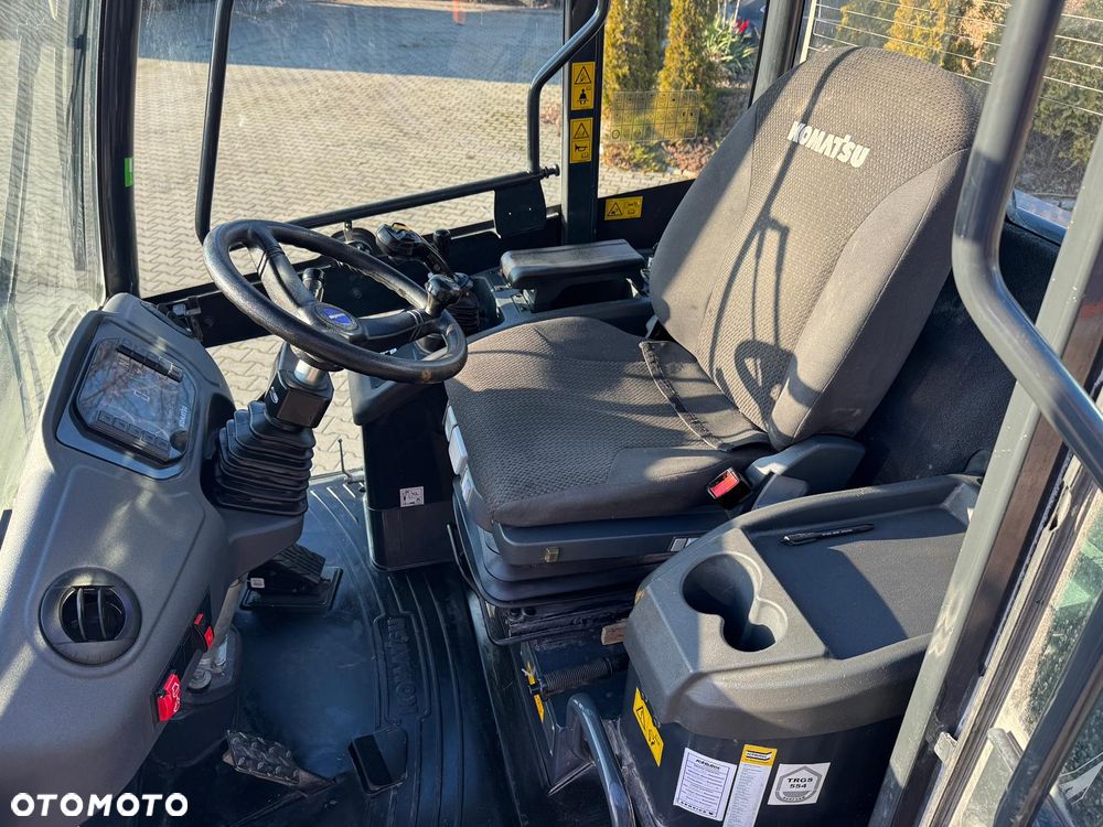 Komatsu WA100M-8E0 ŁADOWARKA KOŁOWA - 18
