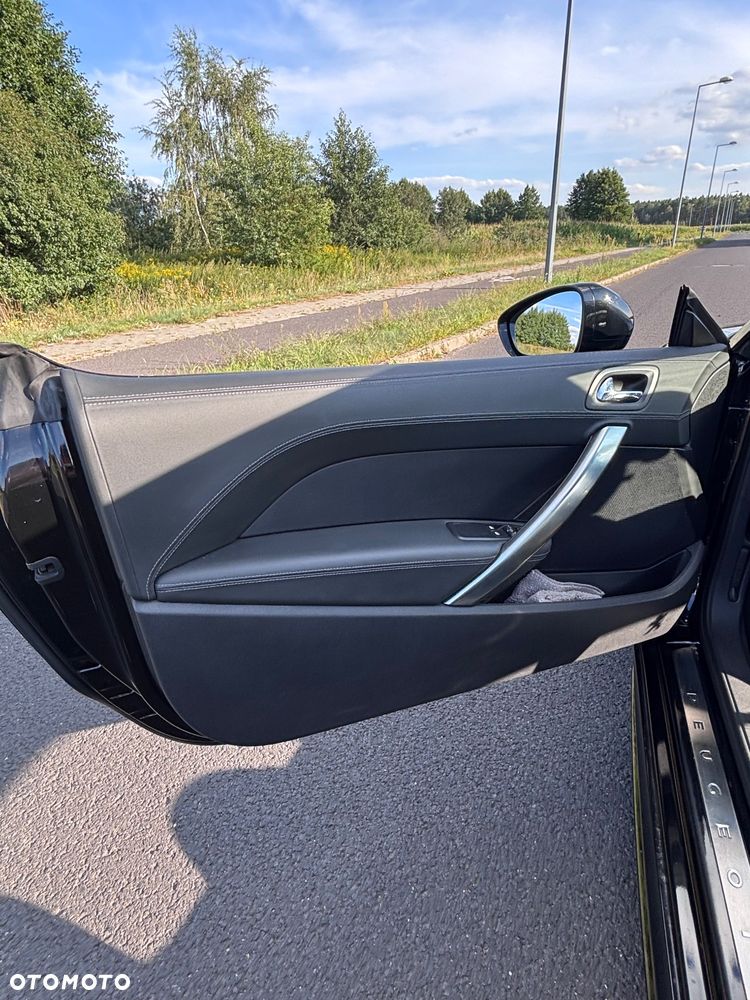 Peugeot RCZ 1.6 THP - 15
