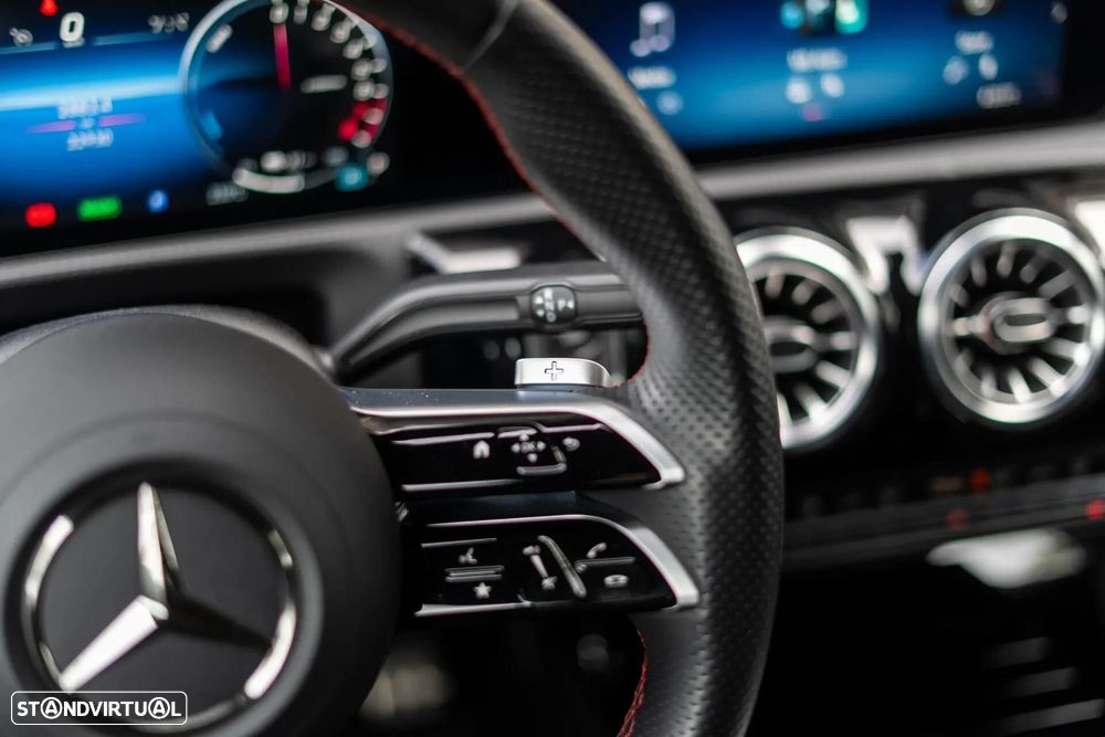 Mercedes-Benz CLA 250 e Shooting Brake AMG Line - 15