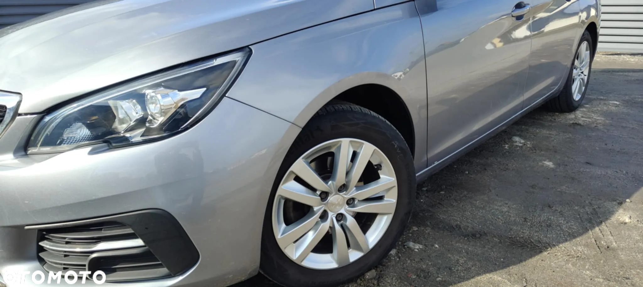 Peugeot 308 1.2 PureTech Style S&S - 4