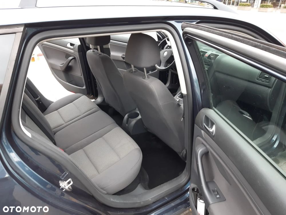 Volkswagen Golf 1.6 Trendline - 12