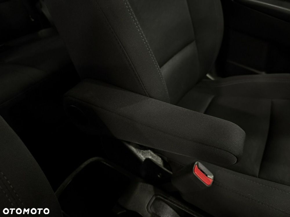 Hyundai ix20 - 23