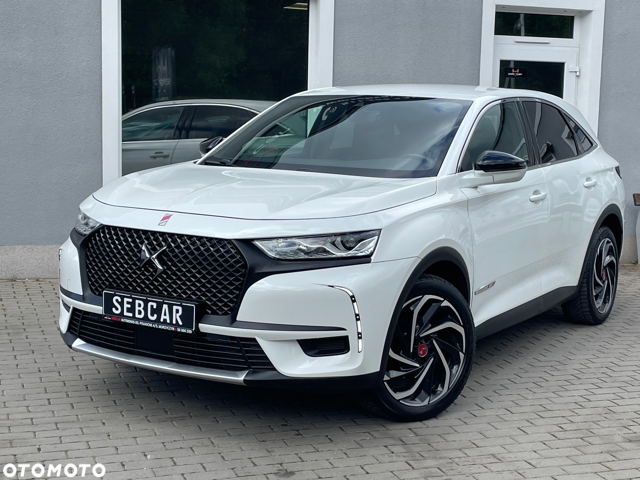 DS Automobiles DS 7 Crossback 1.6 PureTech Performance Line + - 13