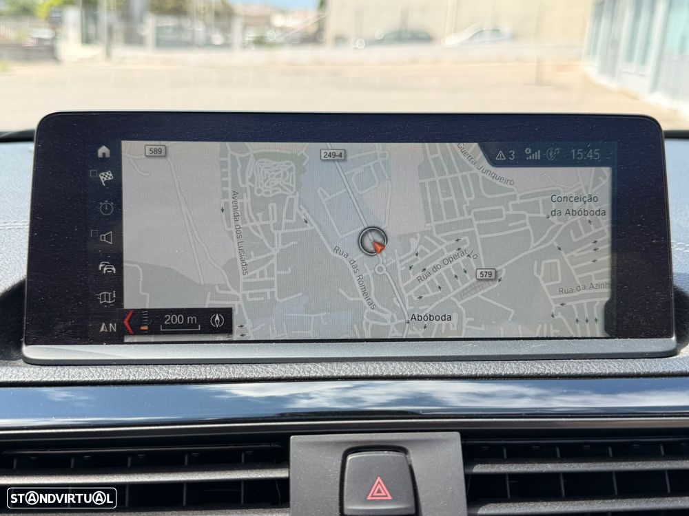 BMW 220 d Cabrio Pack M Auto - 17
